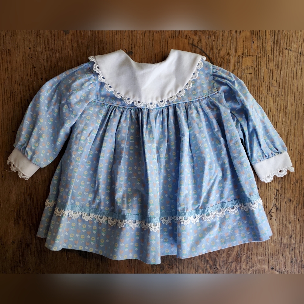 Vintage Bryan Dress, Blue with Flowers and Lace Details